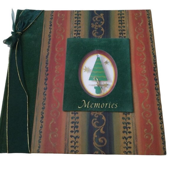 NEW SEASONS LOT OF 2CHRISTMAS MEMORIES SCRAPBOOK PHOTO ALBUM HARDCOVER CB2 - Picture 2 of 7